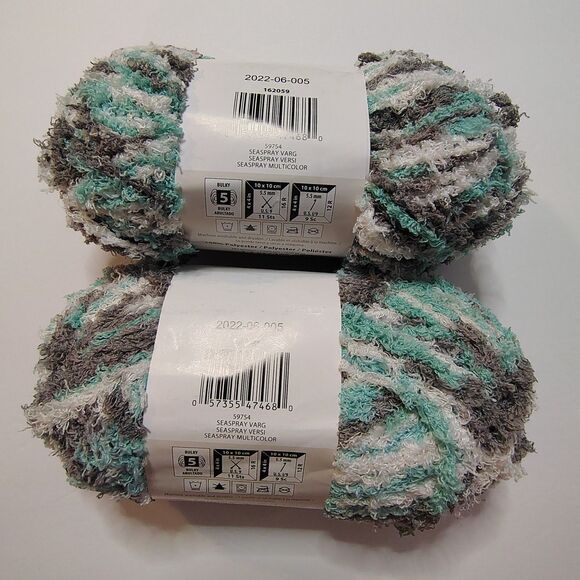 New 2 Skeins Bernat Pipsqueak Seaspray Varg Green White Grey Yarn 2022-06-005 - Picture 2 of 2
